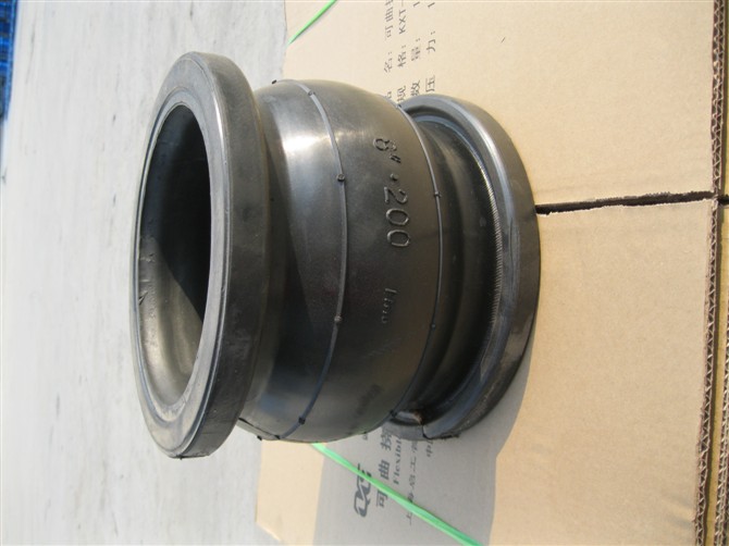 ���������z���^